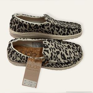 Wendy leopard Hey Dudes